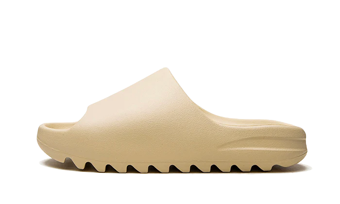 YEEZY SLIDE