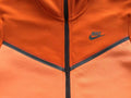 NK TECH FLEECE – ORANGE (completa)