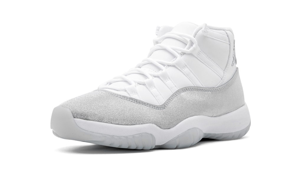 JORDAN 11