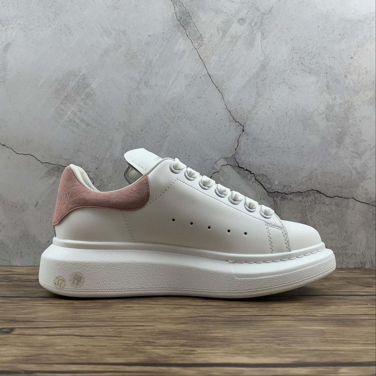 MCQUEEN