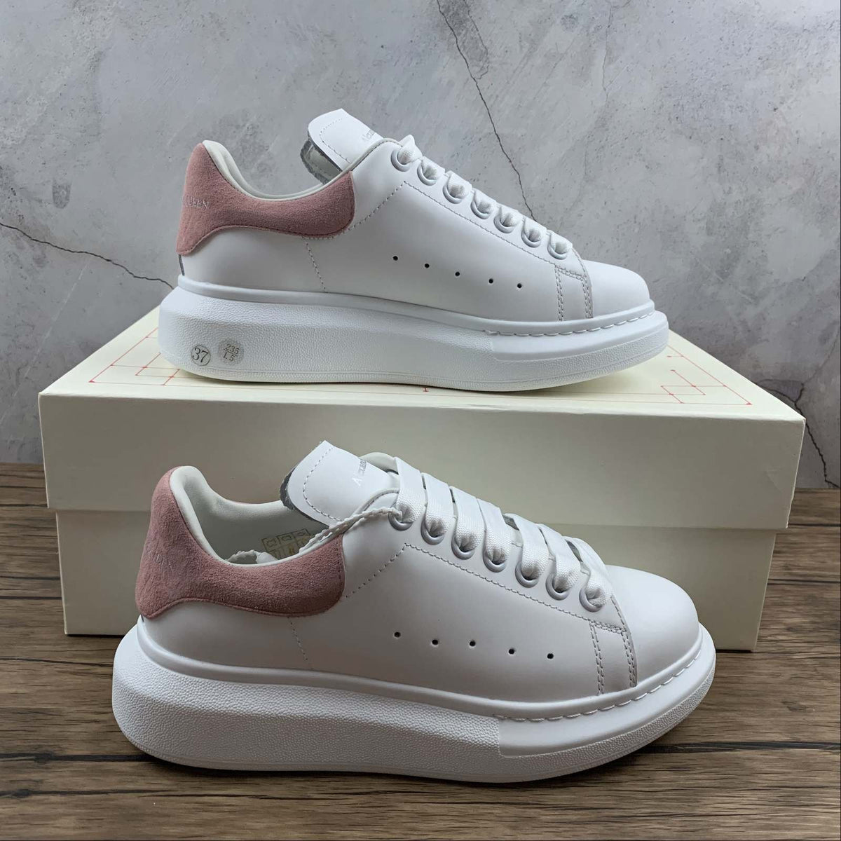 MCQUEEN