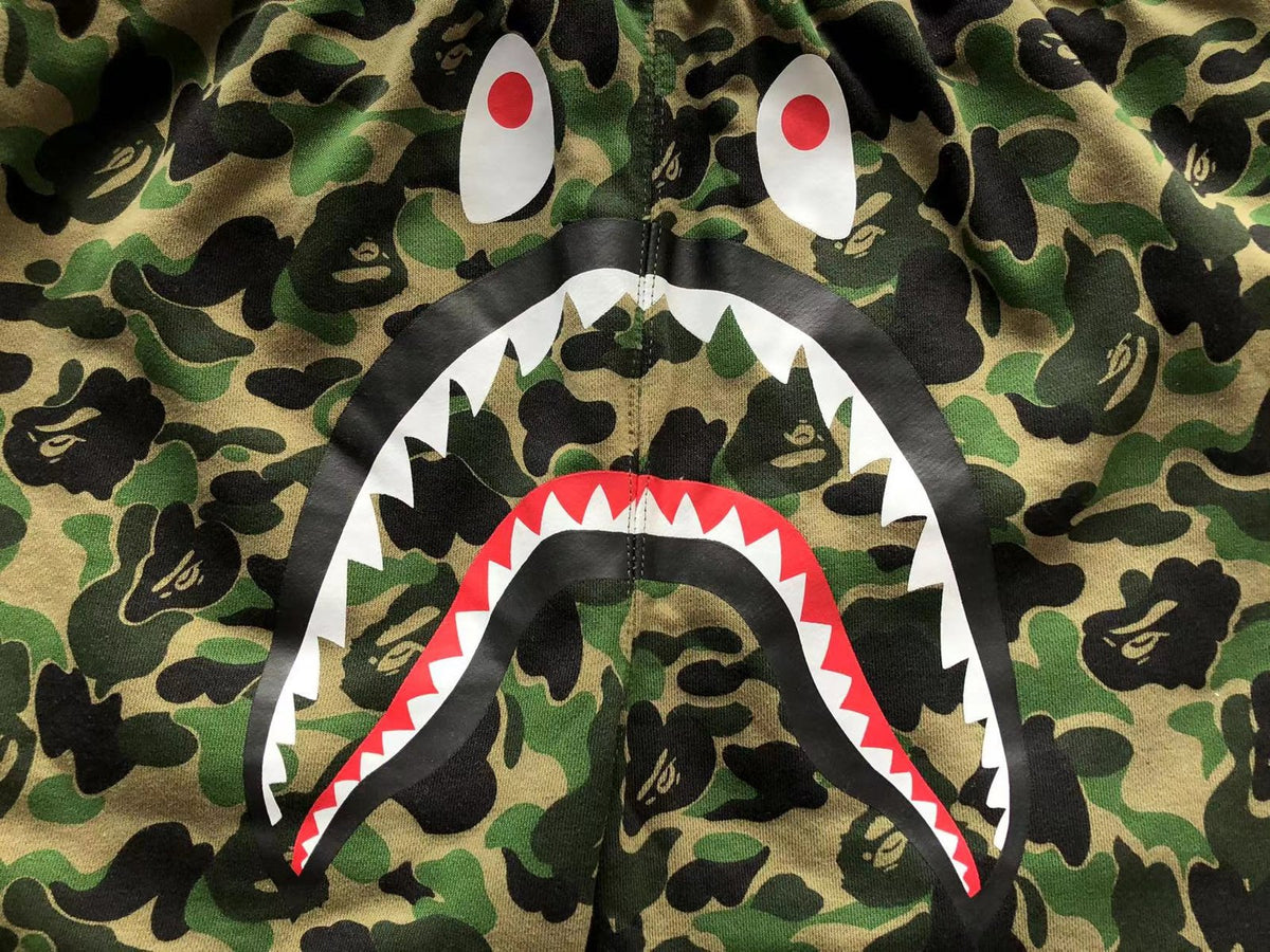 PANTALONCINI BAPE
