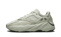 YEEZY 700